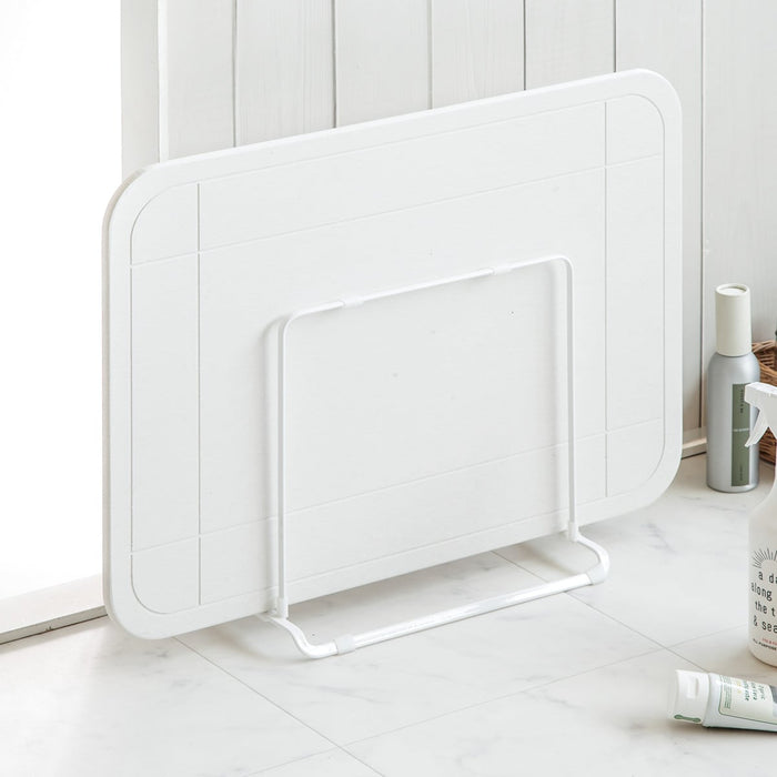 BATHMAT STAND 2