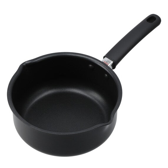 GAS EASY POUR SAUCE PAN 18CM KN2