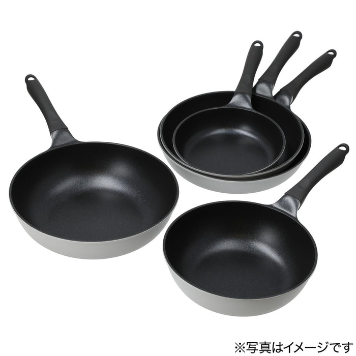 GAS LIGHTWEIGHT & THICK BASE FRYPAN 26 AZ