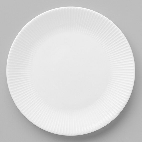 BONE CHINA 18CM STRIPED PLATE BC012